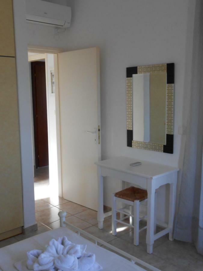 Apartments Marpissa Exterior photo